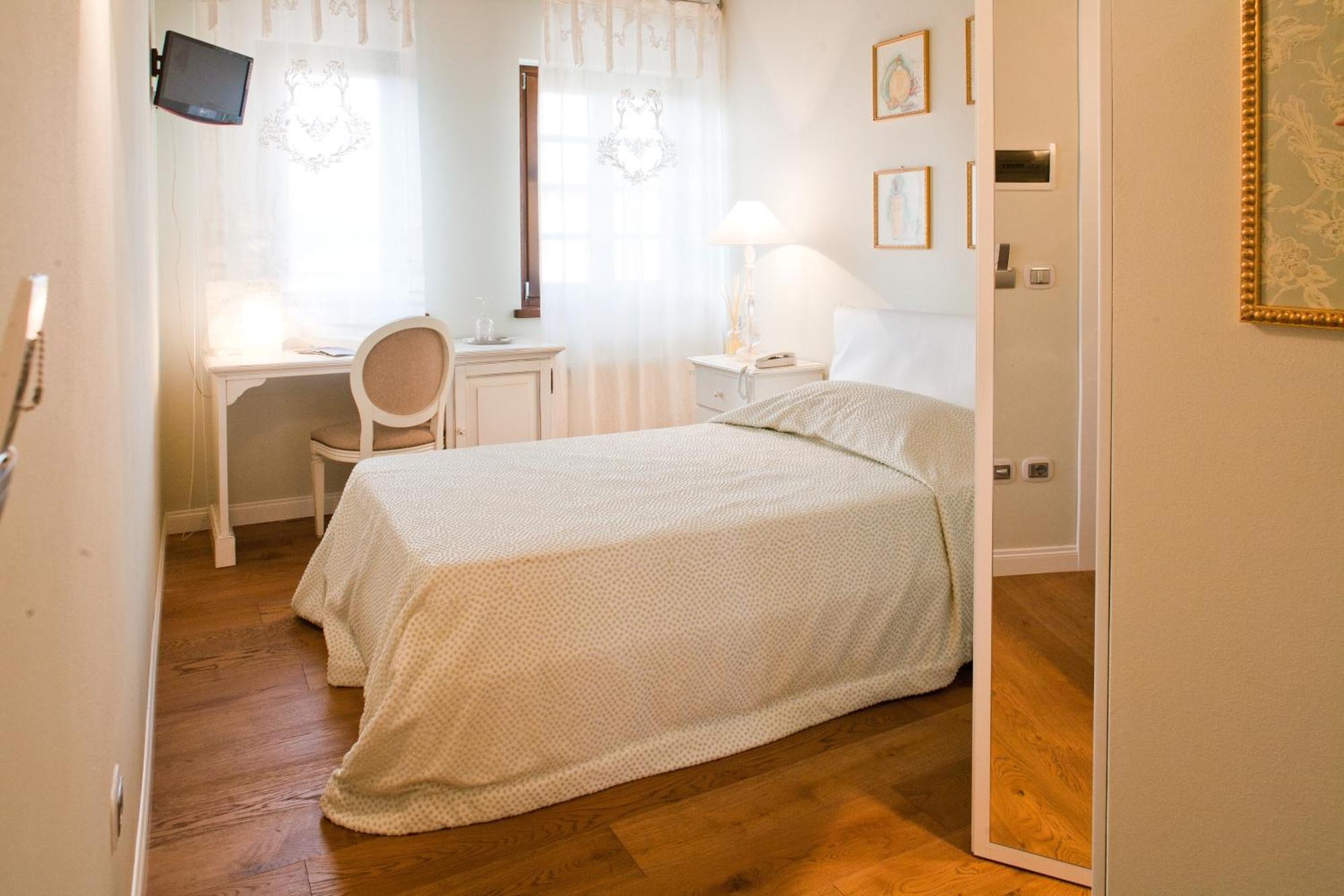 Wine Resort Luisa Mariano del Friuli エクステリア 写真